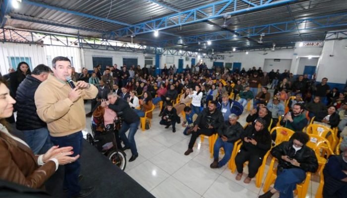 Governador-cumpre-agendas-em-Ladario-Foto-Saul-Schramm-1-730x480-1