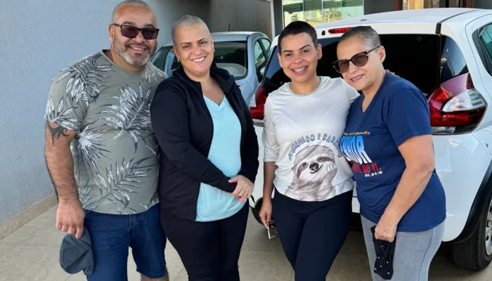Carlos (esposo), Alessandra, Fernanda, Aurélio - Foto: Divulgação Família