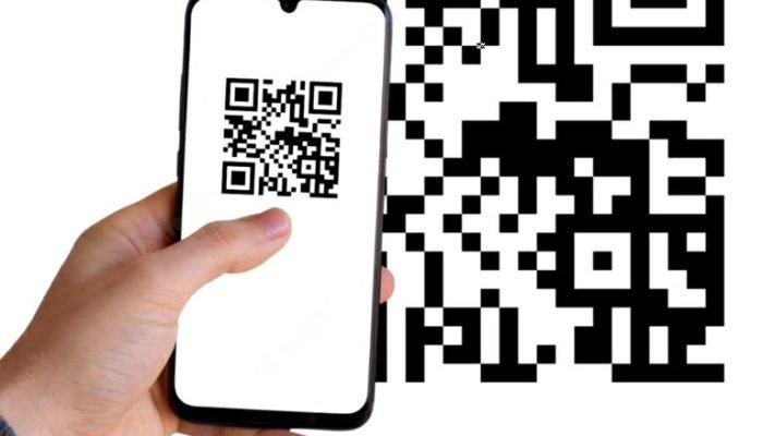 Indicação aposta em QR Code para aproximar população dos serviços urbanos