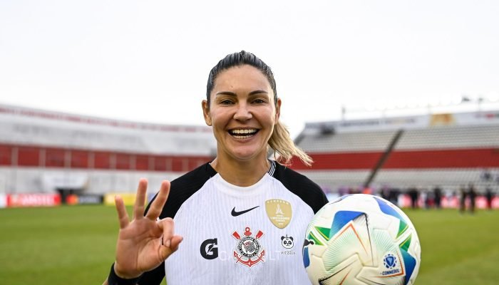 bia_zanotti_corinthians_libertadores_2025.jpg