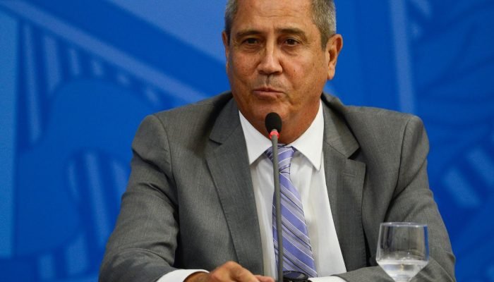 braga_netto_governo_covid-19_saude_coronavirus0407201820.jpg