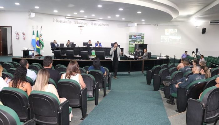 Palestra sobre saúde do homem marca sessão ordinária da Câmara