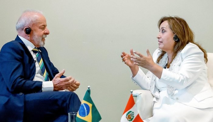 lula_e_presidenta_do_peru.jpg