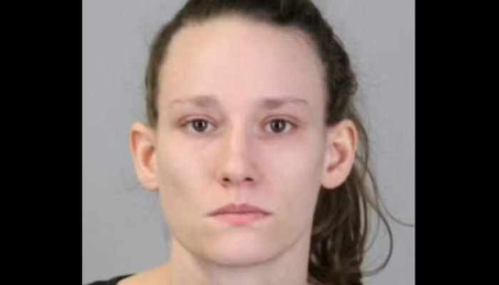 Mulher é presa após entregar cooler com feto ao ex nos EUA