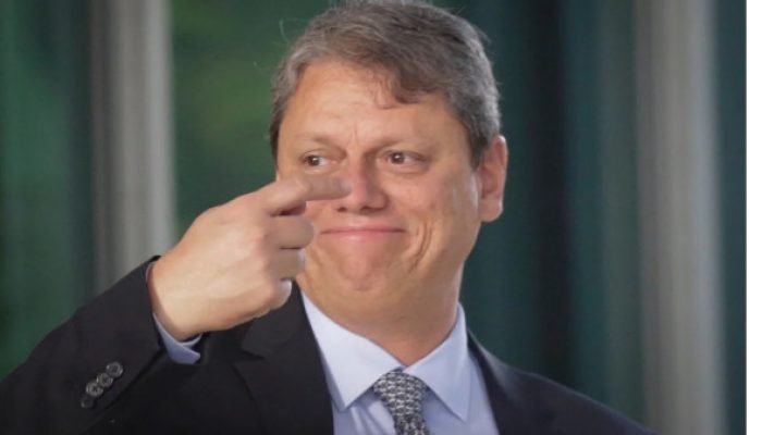 O conselho de aliados a Tarcísio sobre trocar o Republicanos pelo PL