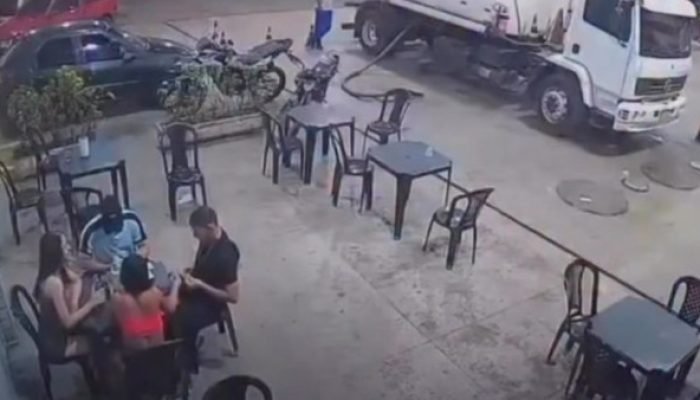 Homem Acende Cigarro em Posto de Gasolina e Quase Causa Tragédia no Maranhão