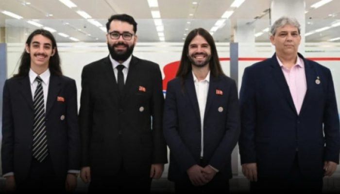 Brasileiros celebram partido de Kim Jong-un na Coreia do Norte