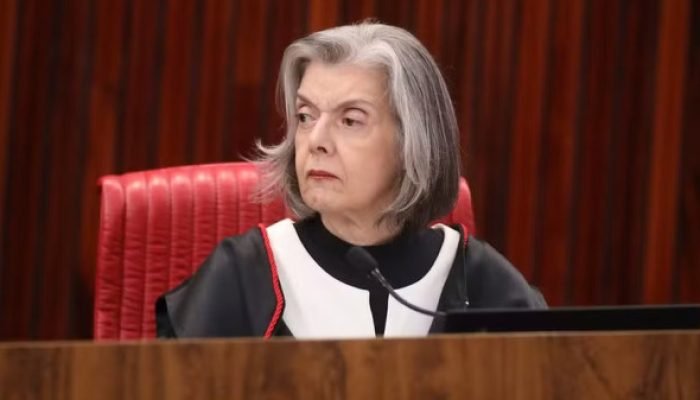 TSE: Julgamento de Cassação de Cláudio Castro Gera Tensão e Pedido de Vista