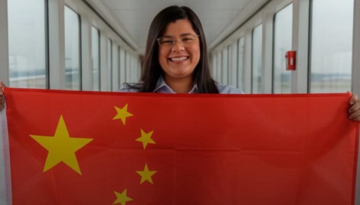 Prefeita de Pau dos Ferros gastará R$ 20 mil em viagem à China