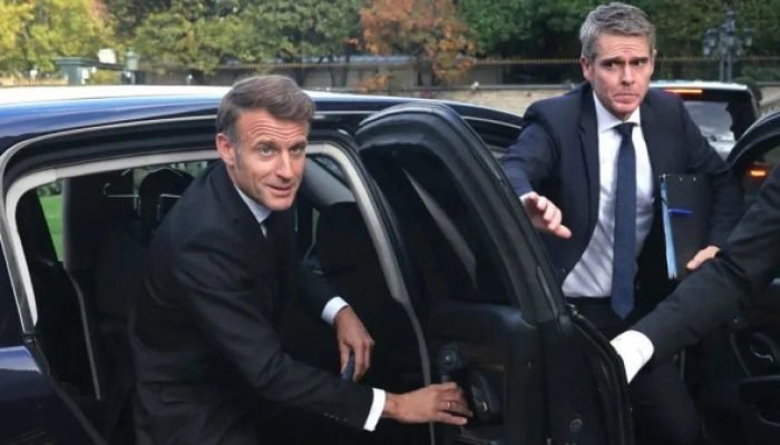 Crise política na França se agrava com pressão sobre Macron, diz site