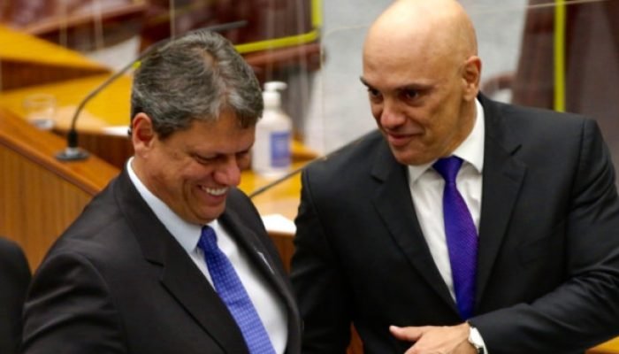 Ao falar com Moraes, Tarcísio externa ‘promessa’ em relação ao STF