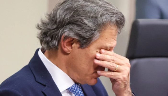Após revés na MP do IOF, Haddad cancela viagem aos EUA