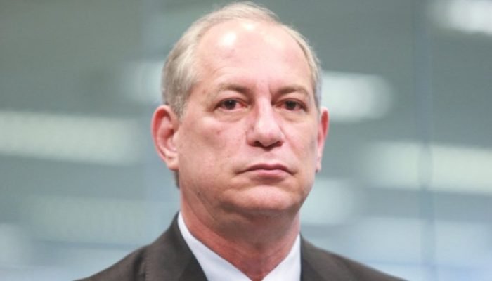 Após 30 anos, Ciro Gomes anuncia saída do PDT