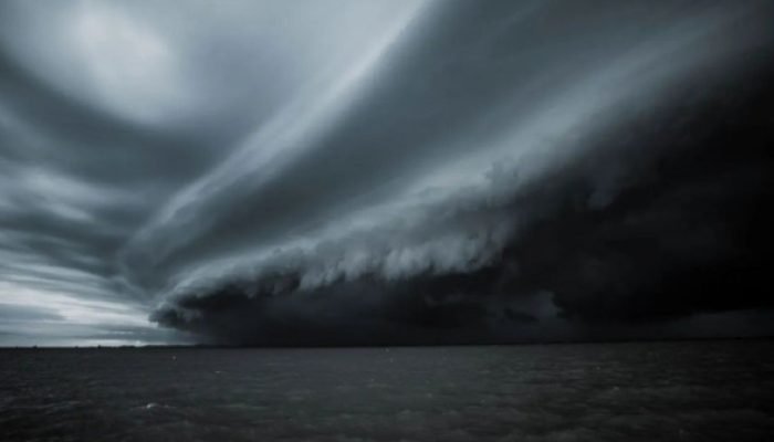 Ciclone Intenso Atinge o Sul do Brasil com Ventos de 100 km/h