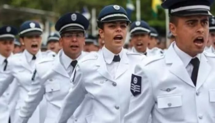 FAB está convocando, sem concurso, brasileiros que queiram servir como Sargento Temporário: confira todas as profissões aceitas e inscreva-se