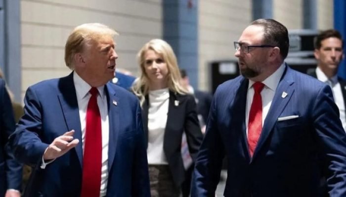Conselheiro de Trump critica Moraes em rede social
