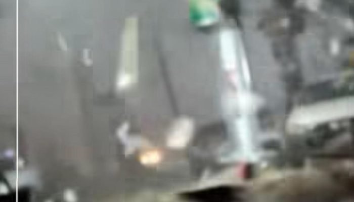 Tornado Arranca Telhado de Posto de Gasolina no Paraná em Cena Impactante