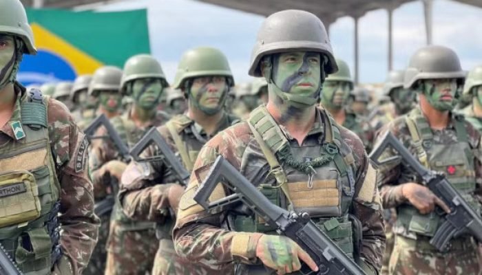 Míssil de longo alcance é testado na Amazônia em operação militar