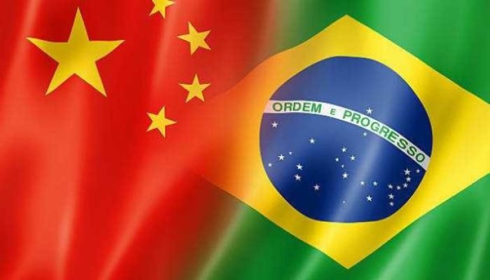 Brasil e China firmam acordo inédito para produzir remédios