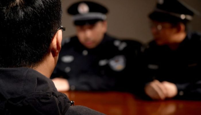 China prende pastores da Igreja Zion por "uso ilegal da internet"