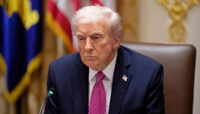 Trump diz que Maduro 'ofereceu tudo' para evitar conflito