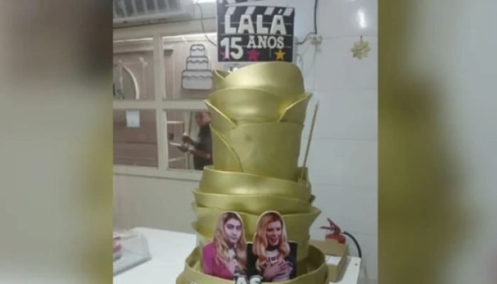 Festa inspirada em filme: filha de Bolsonaro faz 15 anos em Brasília