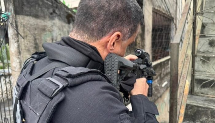 Mais de 30 suspeitos são presos na Bahia em operação policial contra o Comando Vermelho