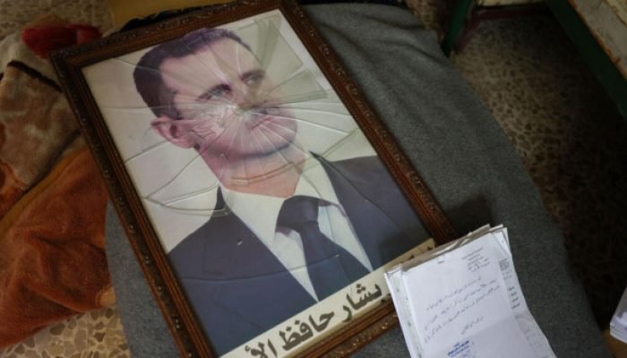 ONG síria diz que Bashar al-Assad foi hospitalizado em Moscou após envenenamento