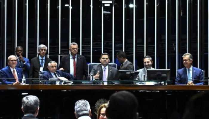 Recursos para Defesa: Senado libera R$ 5 bilhões fora do limite de gastos