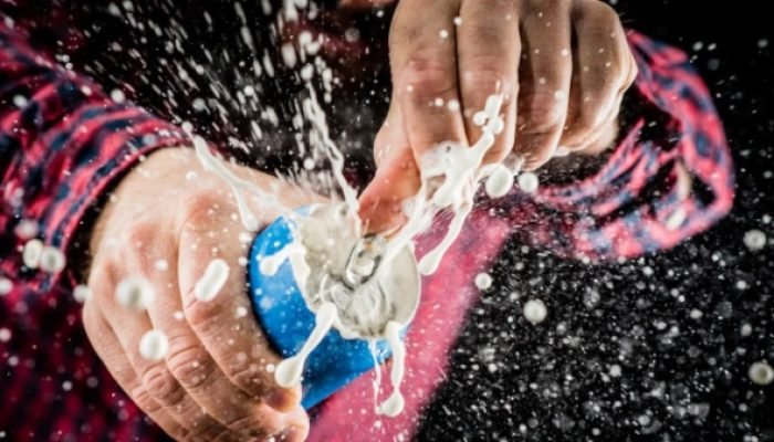 Jovem tem falência renal após exagerar no consumo de energético