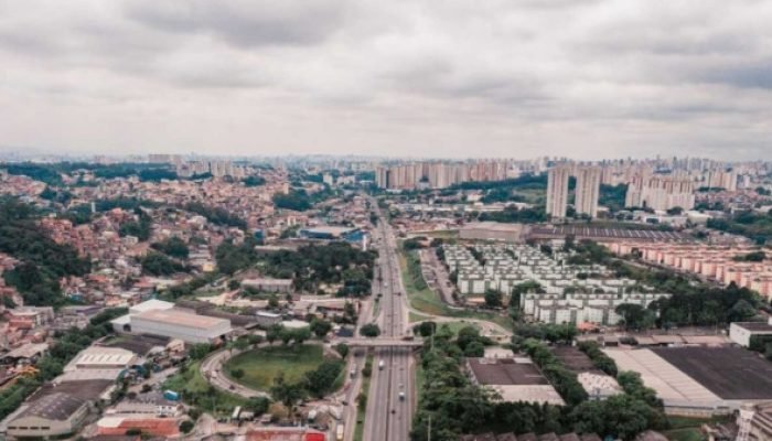 Densidade demográfica recorde: Taboão da Serra é 'formigueiro humano'