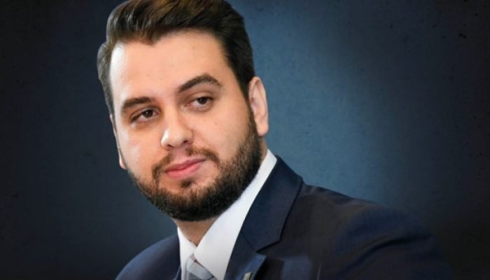 Moraes solicita a Dino agilidade no julgamento de Filipe Martins e outros réus